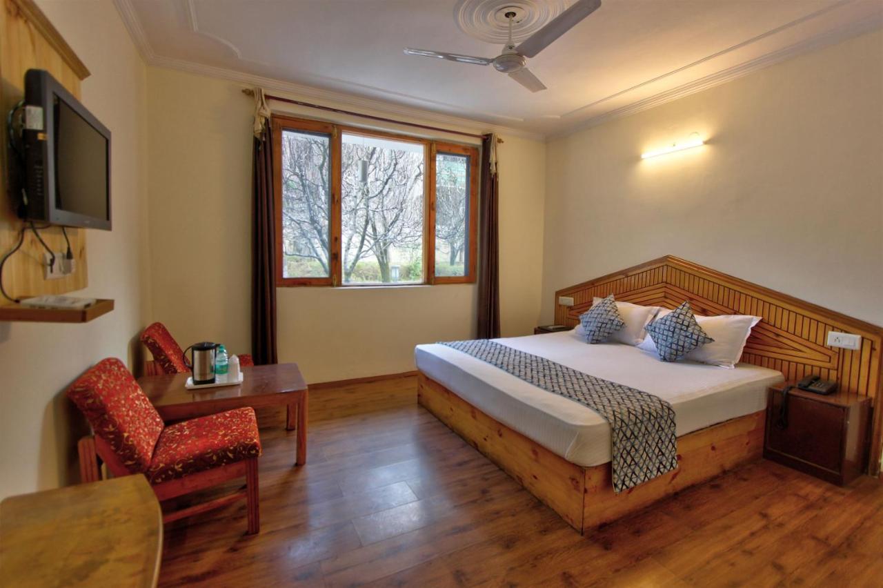 Hotel Mountain Face By Snow City Hotels Manāli Exteriör bild